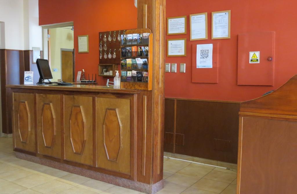 Hotel Arenales فيلا كارلوس باز المظهر الخارجي الصورة